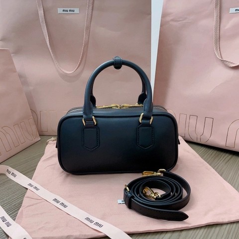 Miu Miu Arcadie 가죽 백 5BB142_2CR3_F0002_V_OON 블랙 M1